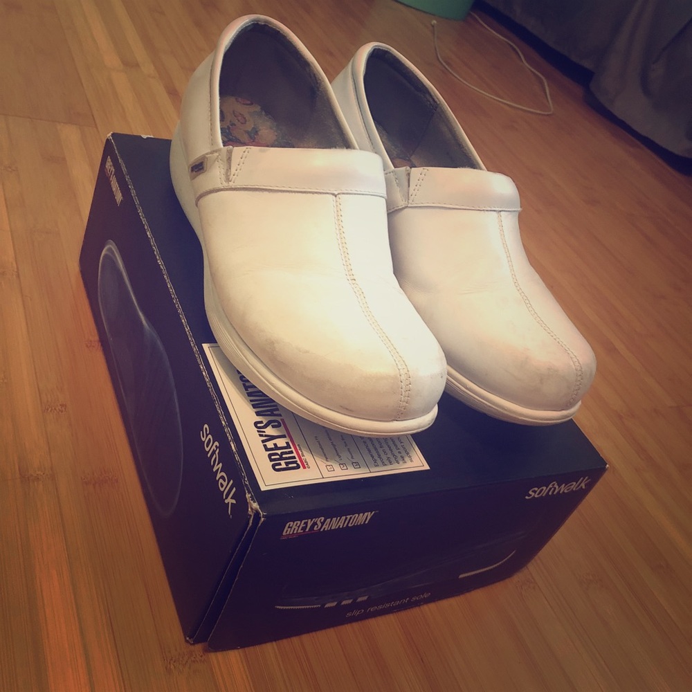 Greys anatomy softball Nursing clogs